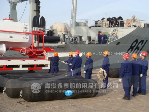 ship fenders, floating pneumatic rubber fenders