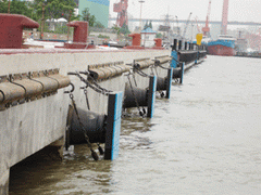 Achievement of Solid Rubber Fenders of 2010